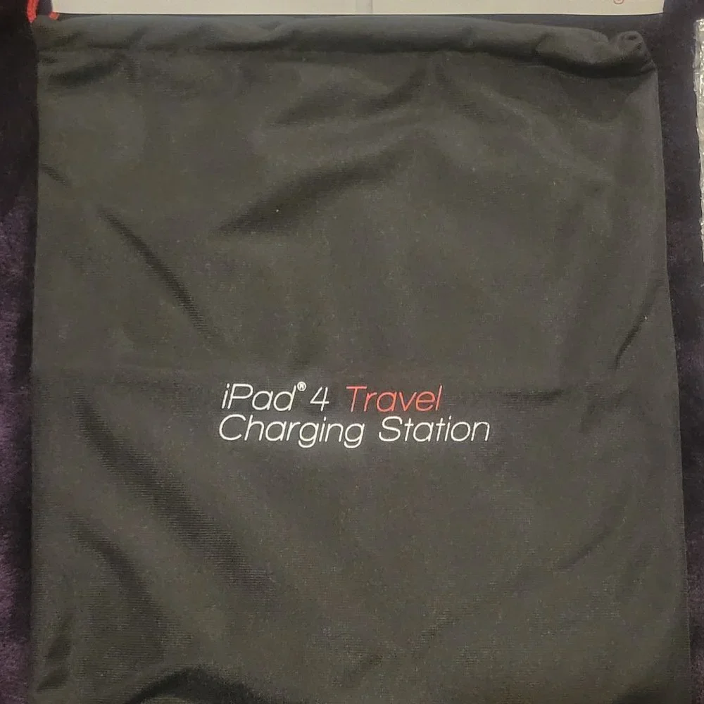 iPad 4 Travel Charging Station